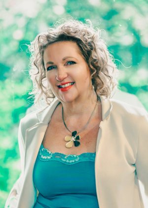 Leading With Energy And Authenticity: Kim Bradley On EmpathyWorks Leadership Conversations Leading With Energy And Authenticity: Kim Bradley On EmpathyWorks Leadership Conversations